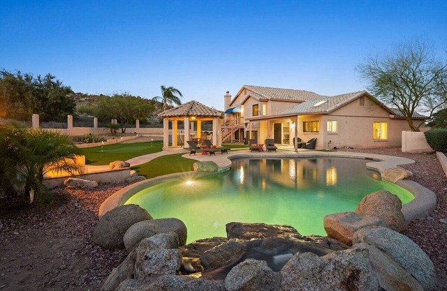 Ahwatukee Retreat Sum