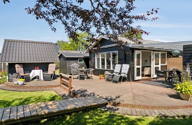"Ainikki" - 200m from the sea by Interhome
