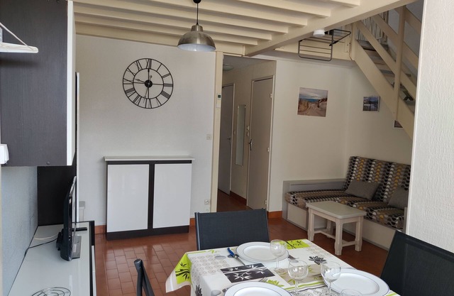 Klimatisierte Wohnung in der Nähe von Meer und Geschäften.