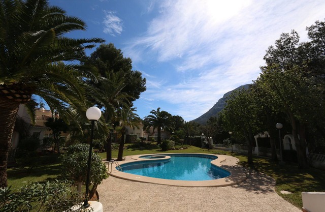 klimatisiertes Haus mit Pool - idealer Familienurlaub - WIFI