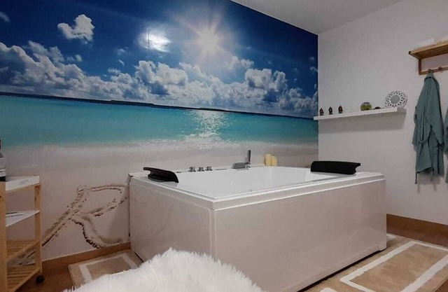 Air house with hydromassage