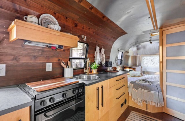 Airstream - (Buckeye)