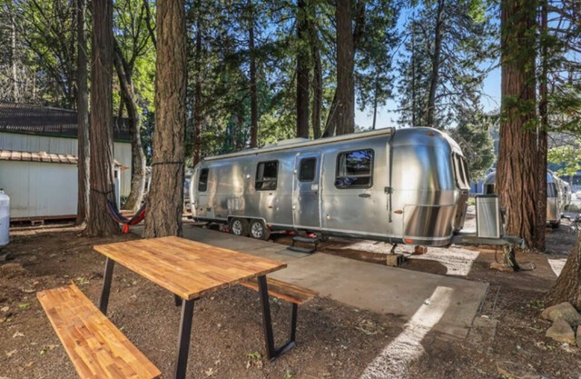 Airstream - (White Oak)