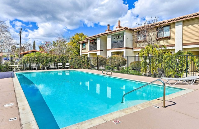 Airy El Cajon Condo w/ Community Outdoor Pool