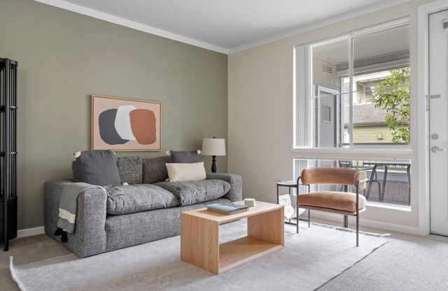 Airy San Mateo 1BR w/ Clubhouse, Gym & W/D, nr Restaurants, by Blueground