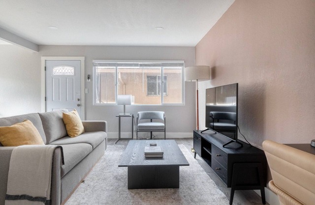 Airy Santa Clara 1BR w/ Pool, Parking & A/C, nr Tech Hub, by Blueground