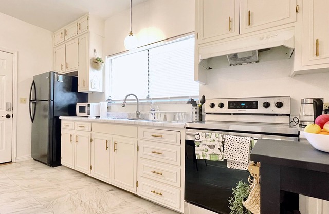 ★Airy★2 bed 1 bath home in the heart of San Jose