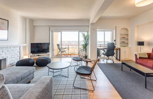 Ajuda · Belvedere TM Flat With a Magnificent View