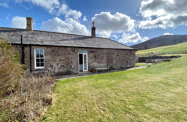 Akeld Cottage, WOLLER