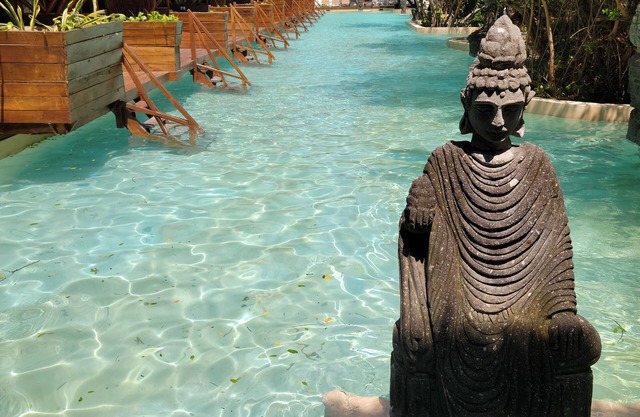 Akuazul Resorts Adults Only