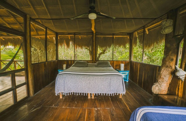 Akumal, schönes Palapa im Dschungel