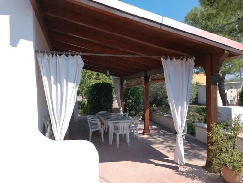 AL 70 Villa Leporano Marina