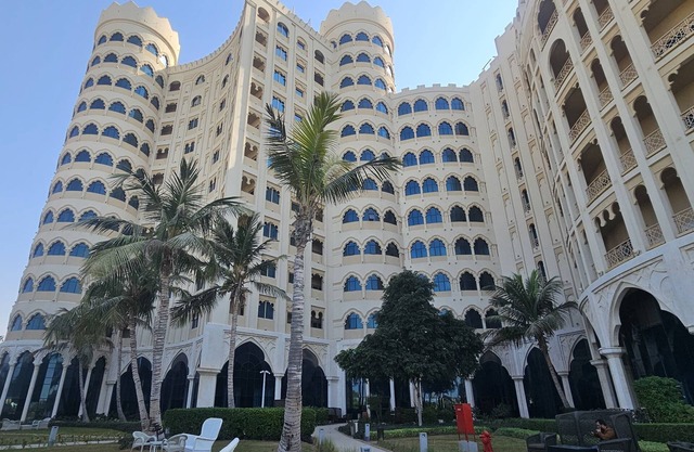 Al Hamra Village 1Bedroom - Nexus Holiday Home