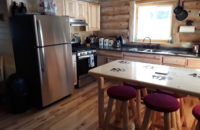 Alaskan Wooden Bear Cabins - Denali-Hütte