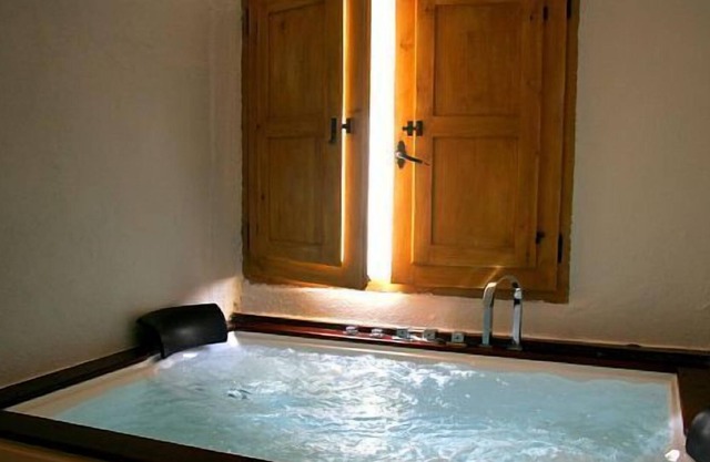 Alba cottage for 2 people