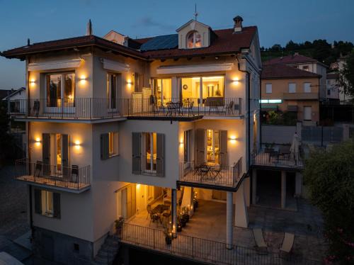 Alba Palace Luxury Apartments