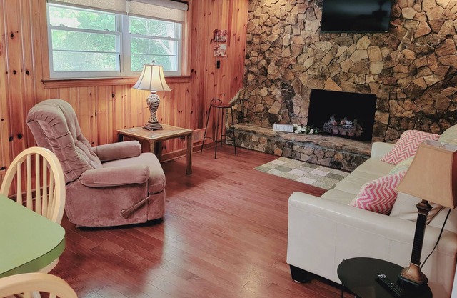 Albemarle Absolute Amenities