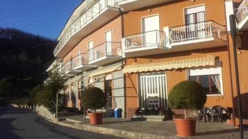 Albergo Al Sole ad AQUILA DI ARROSCIA IM a trenta chilometri dal mare