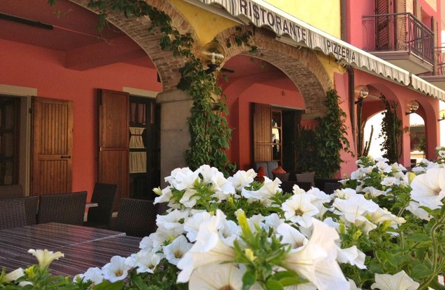 Albergo Ristorante La Rocca