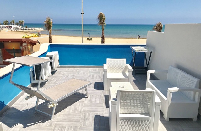 Albergo Terrazze Sul Mare