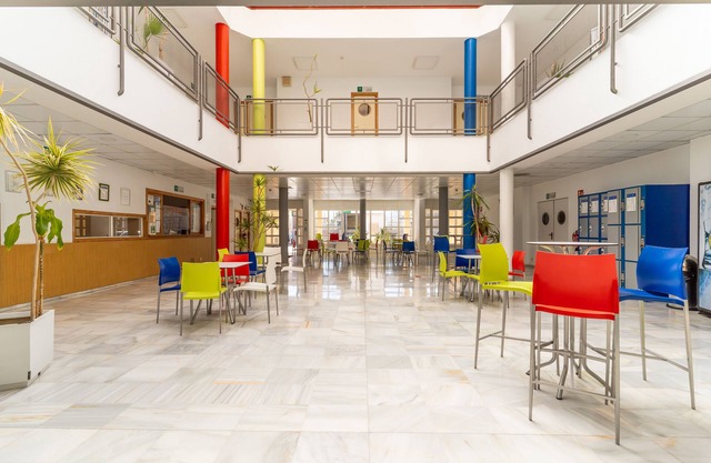 Albergue Inturjoven Almería - Hostel