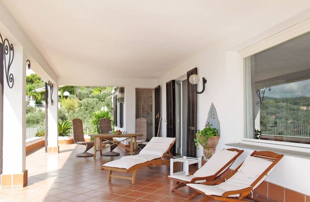 Alberto A by Interhome