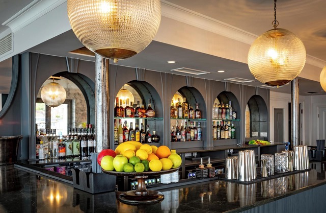 Albion Hotel