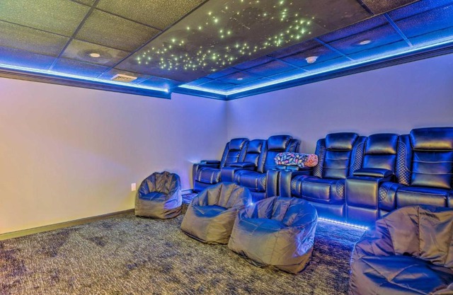 Albrightsville Home with Home Theater and Game Room!