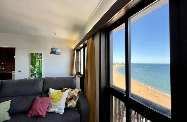 Albufeira Beach Ocean View 2 by Homing