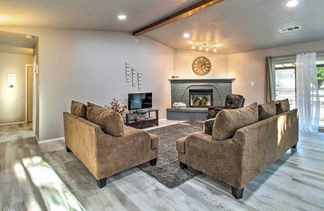 NEW! Albuquerque Home: Close to Hiking & Old Town!