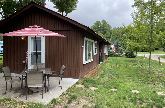 Alden Sunset Cabin