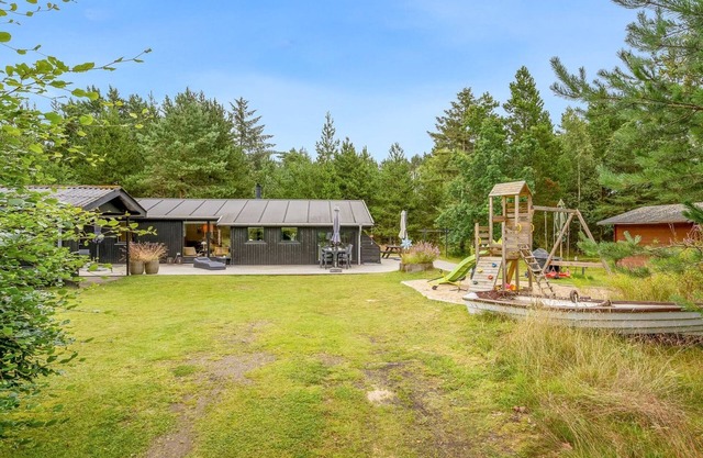 "Aleida" - 400m from the sea by Interhome