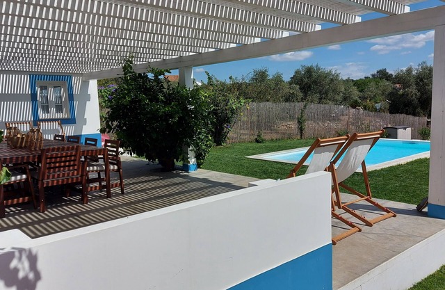 Alentejo house with pool and large garden