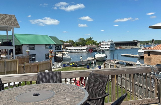 Schooner ist an der Bucht, ein perfektes Cottage, zu allem in Alexandria Bay