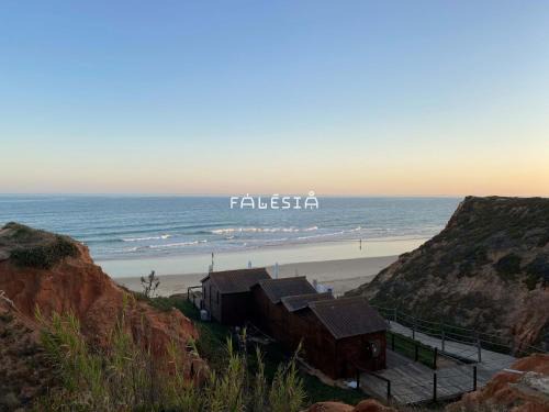 Alfamar e Falésia