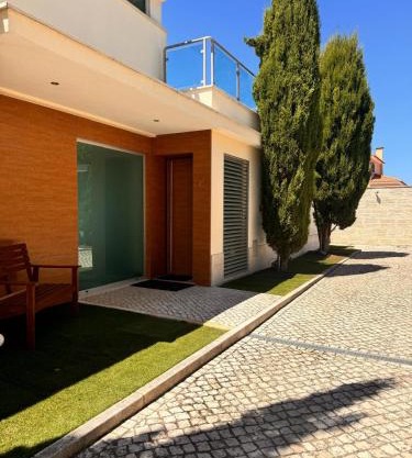 Alfarim House - close to Meco beach and Sesimbra