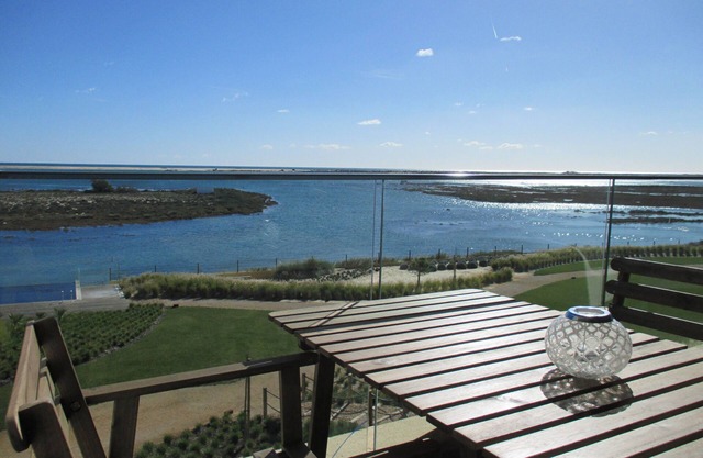 Algarve - Romantisches und exquisites Apartment mit 1 Schlafzimmer am Meer in einem Naturpark
