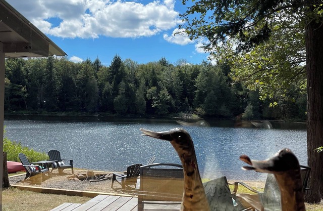 Algonquin Waterfront Getaway With SW Sunsets