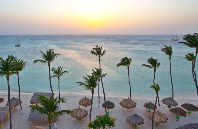 All Inclusive Holiday Inn Resort Aruba