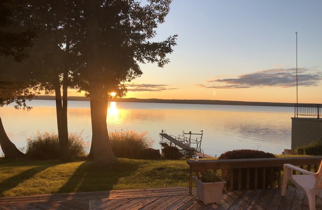 All-Season Waterfront Home on SE Hubbard Lake!