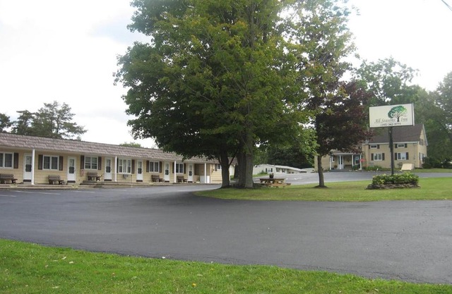 All Seasons Inn
