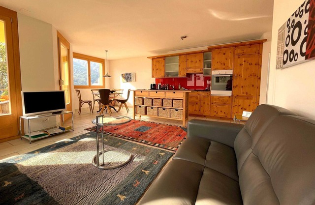 Allegra und herzlich willkommen in der Ferienwohnung Costa dad Archas B5