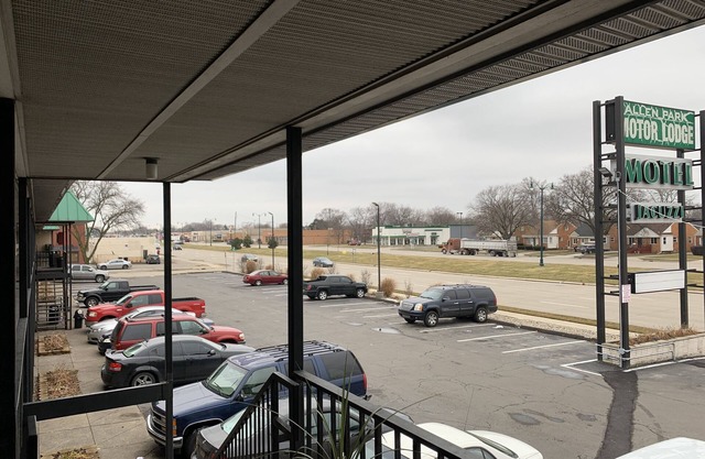 Allen Park Motor Lodge