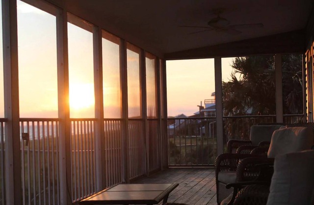 Alligator Point Beachfront Vacation Destination