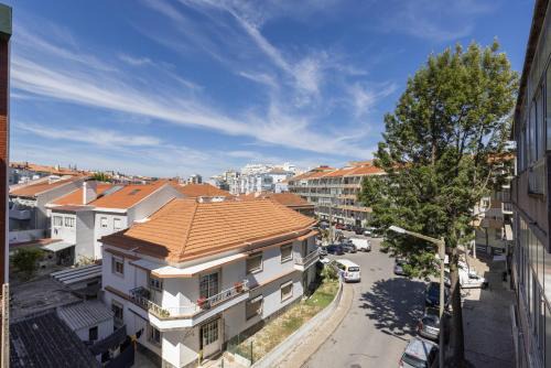 Almada Noronha 37
