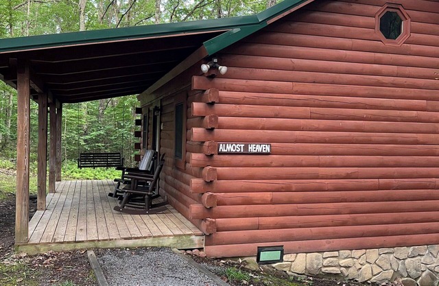 Fast Heaven 1BR Kabine in West Virginia Woods - Perfekt für Paare Flucht