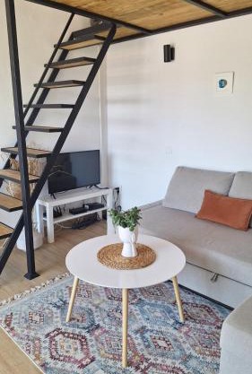 Aloft Apartment