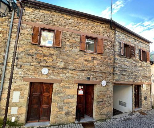 Alojamento Local - Casa Zé Santos - Aldeias do Xisto - Sobral de São Miguel - Covilhã