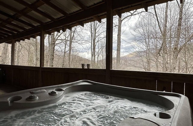 Wandern, Whirlpool, Grill, Aussicht, Privat, kostenloses WLAN inklusive, haustierfreundlich
