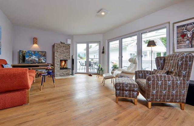 Alpenchalet Lotti - Liebevoll eingerichtete Ferienwohnung für 4 Personen